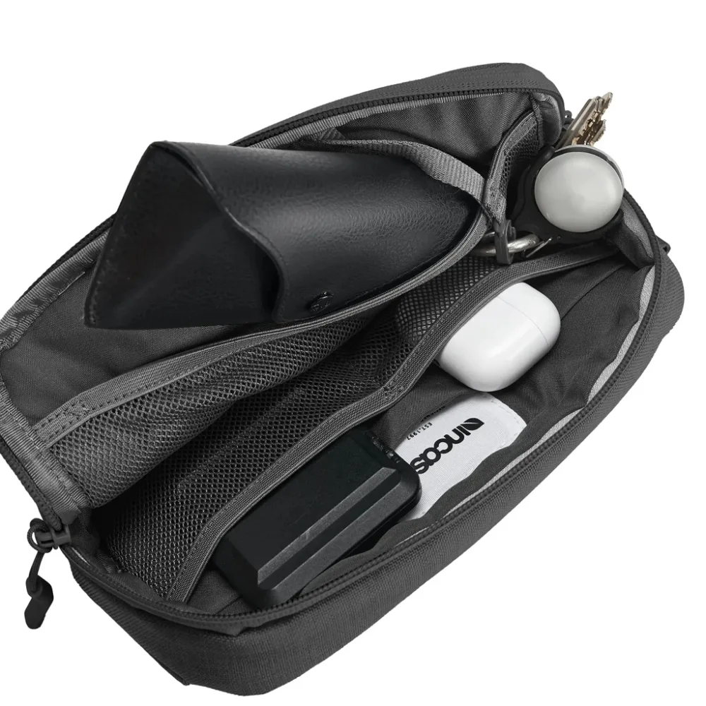 กระเป๋า Incase - Crosstown Sling With Woolenex